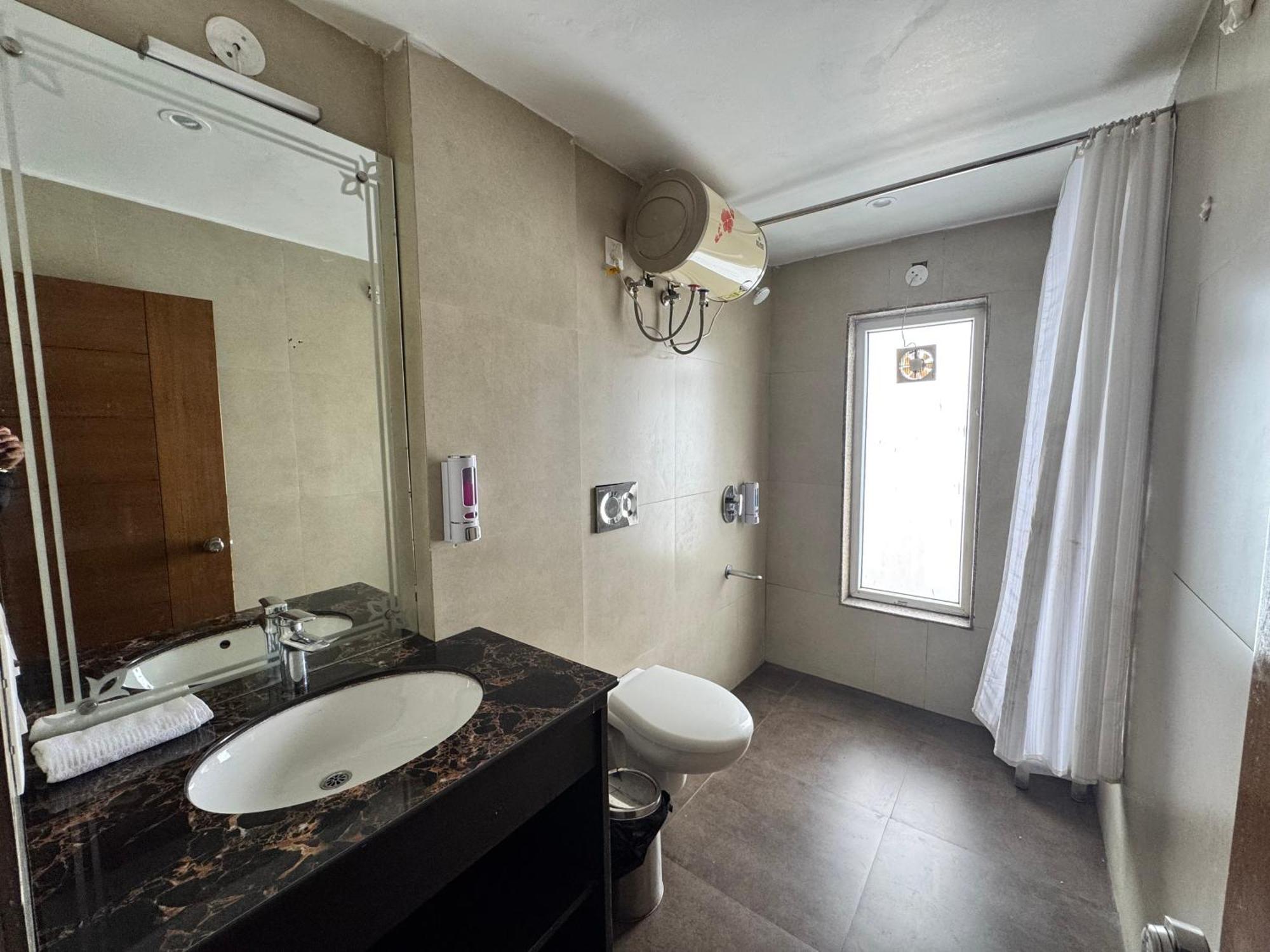 Ab'S Abode-A Boutique Hotel Mussoorie Kültér fotó