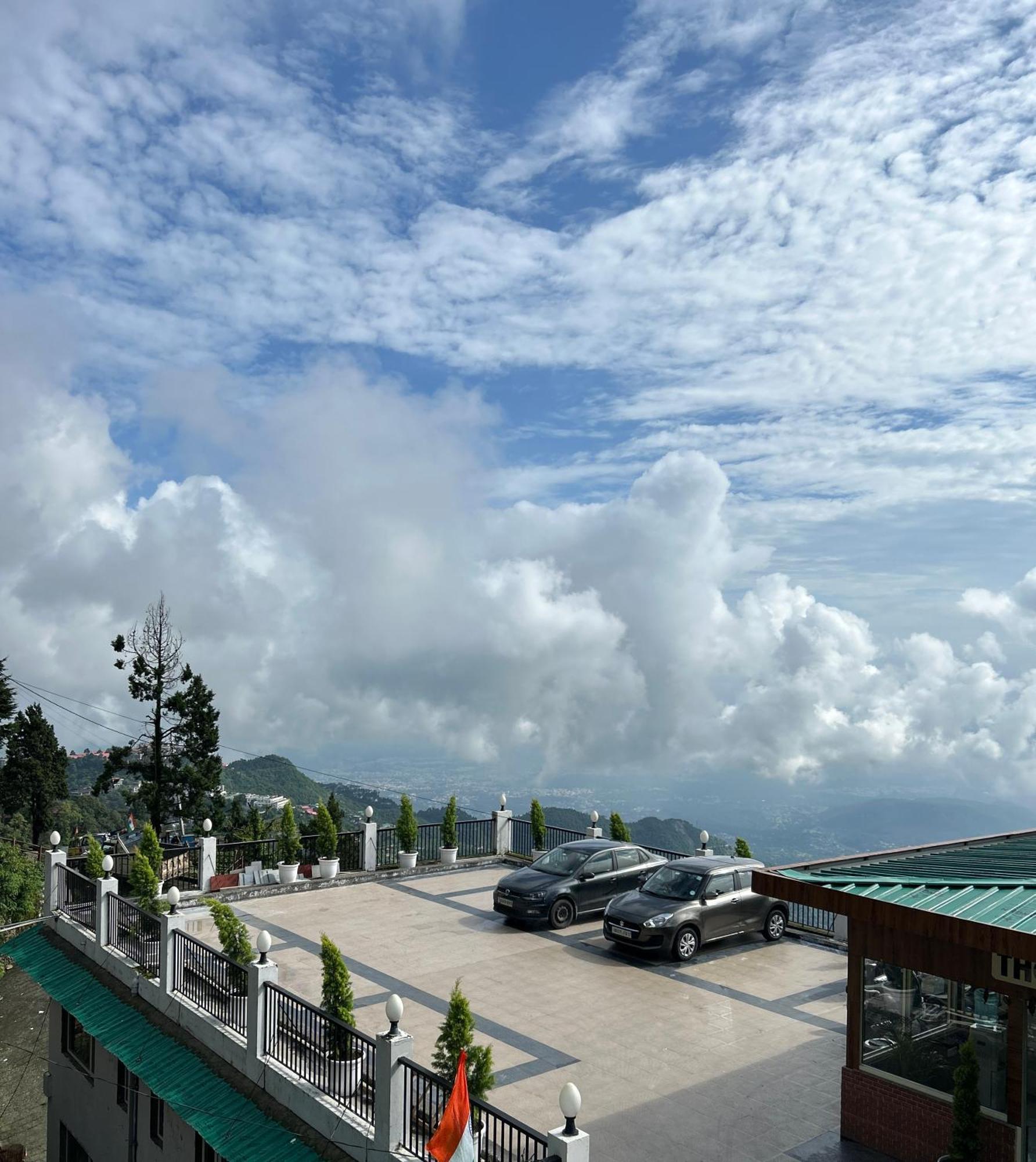 Ab'S Abode-A Boutique Hotel Mussoorie Kültér fotó