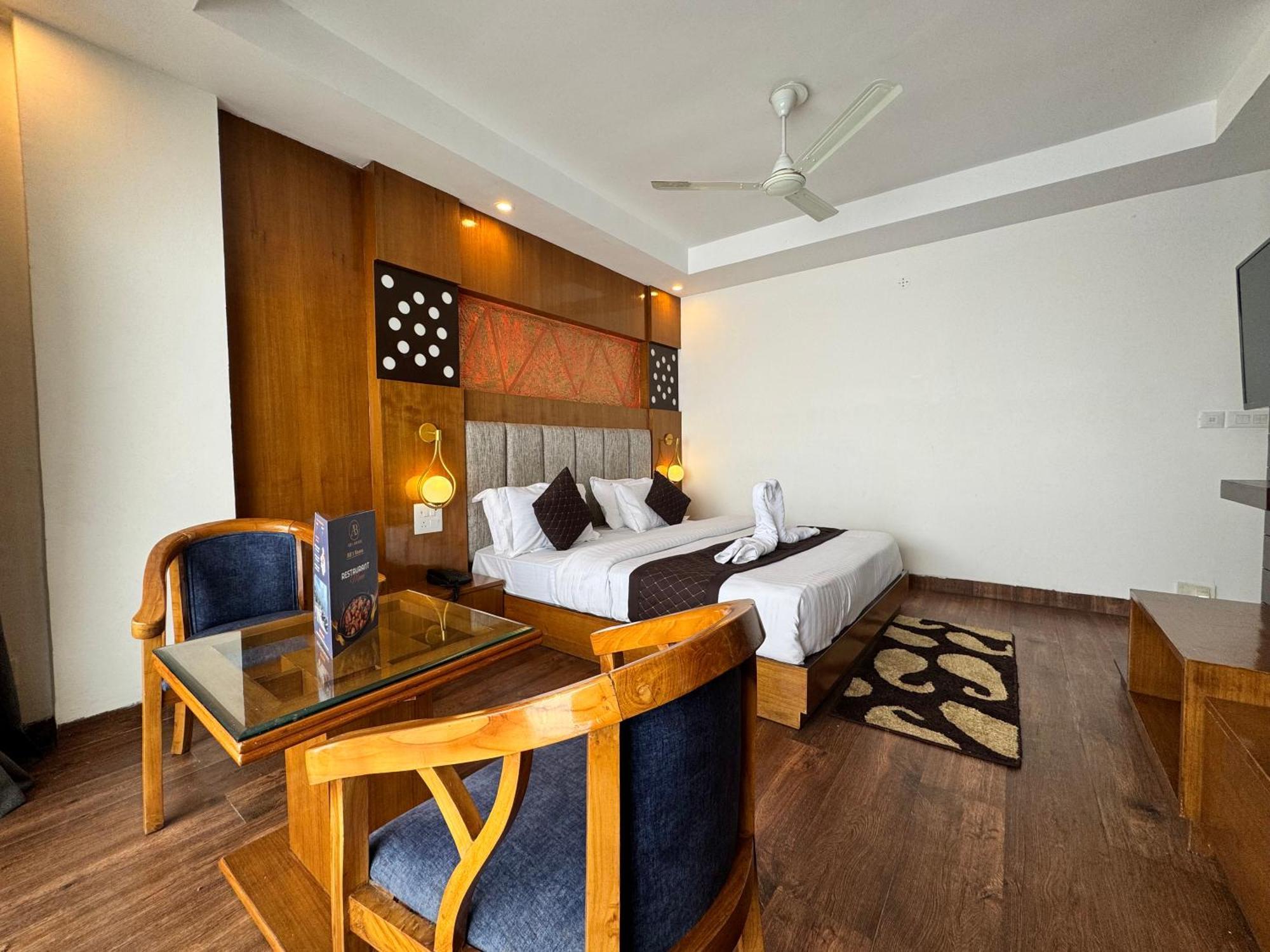 Ab'S Abode-A Boutique Hotel Mussoorie Kültér fotó