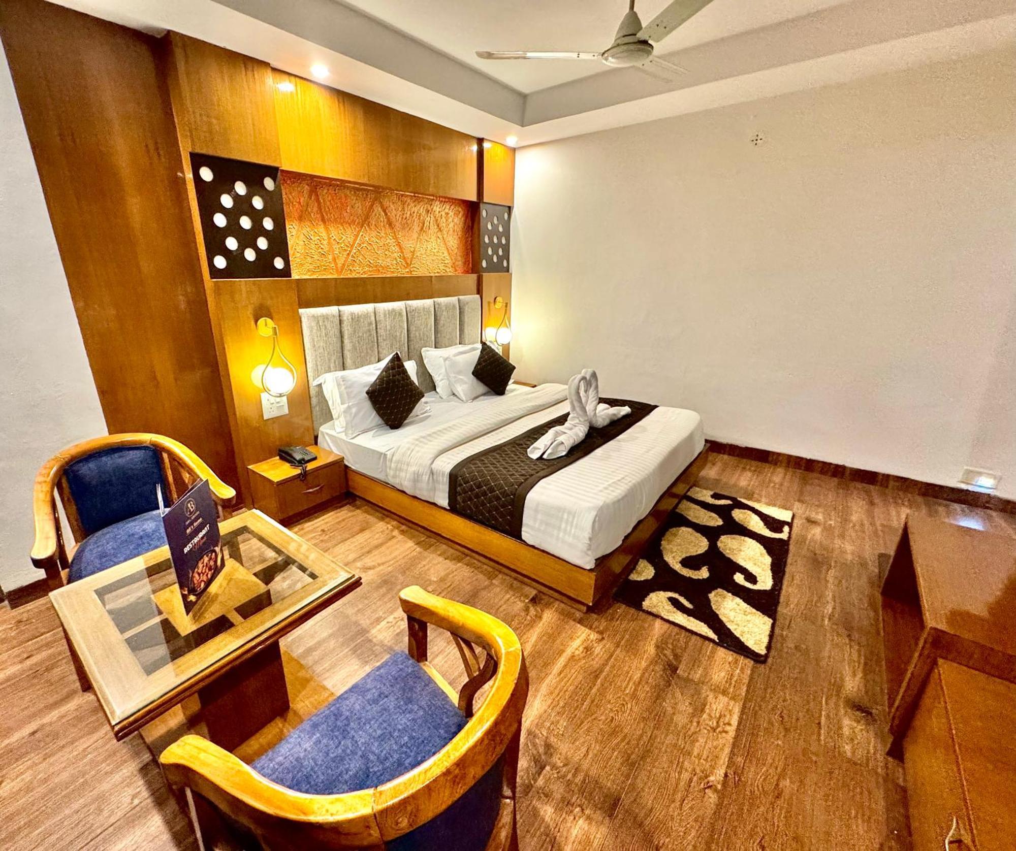 Ab'S Abode-A Boutique Hotel Mussoorie Kültér fotó